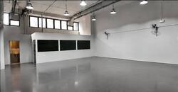 Carros Centre (D25), Factory #600249141